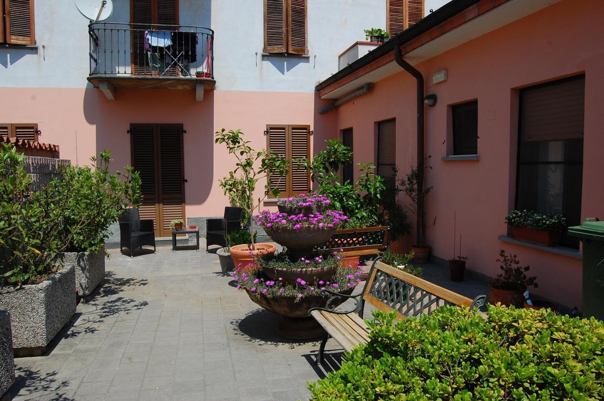 Albergo Visconti Кремона Екстериор снимка